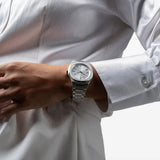 D1 Milano Pluto Ultra Thin Silver Dial Silver Steel Strap Watch for Men - D1-UTBJ18